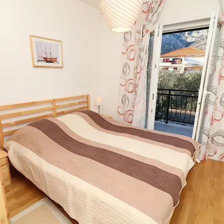 Trstenica-two Bedroom With Balcony E Orebic