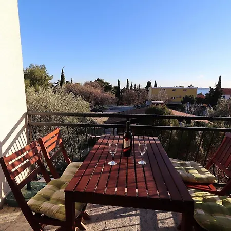 Trstenica-two Bedroom With Balcony E Apartment